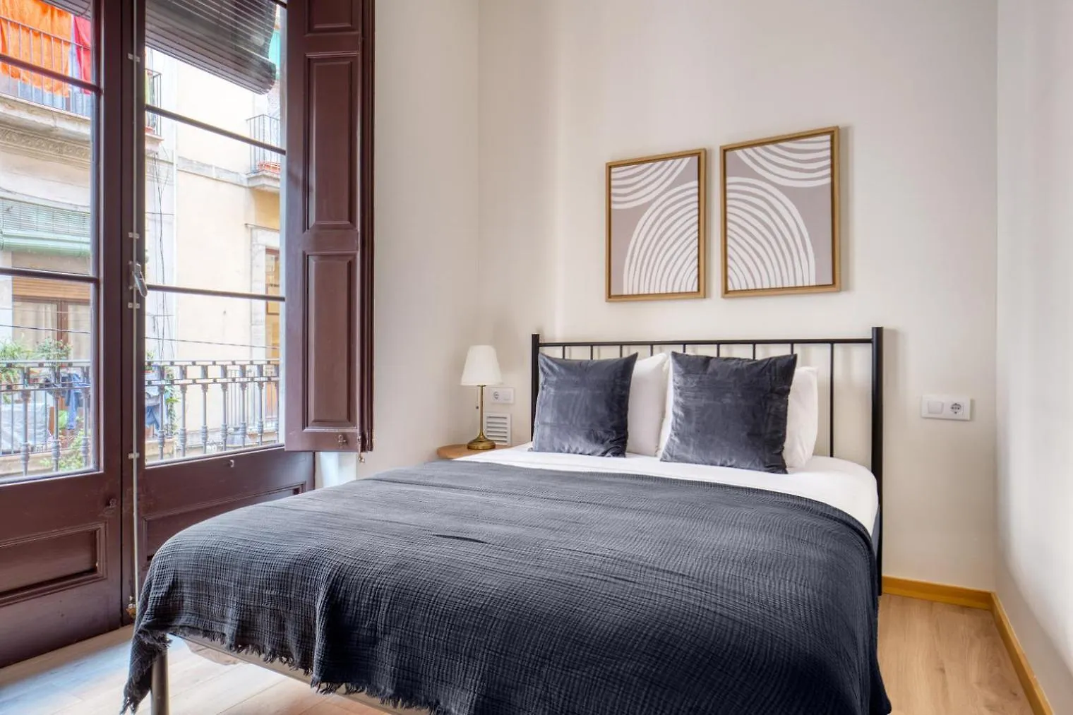 Blueground El Born Nr Port Vell Bcn-59 Apartment Barcelona Spain